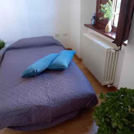 Holiday Rental- By The Walls N 395 Apartment